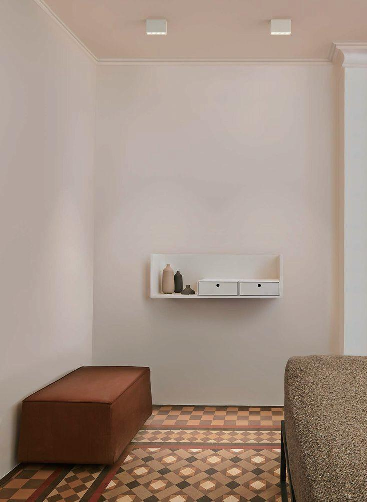 CONOS Surface Mounted Downlight GX7617